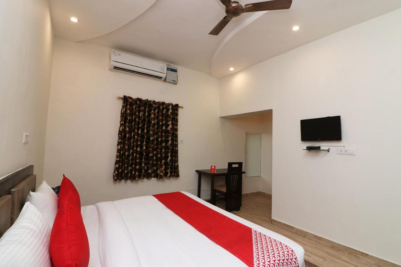 Nest Residency Faridabad Bagian luar foto