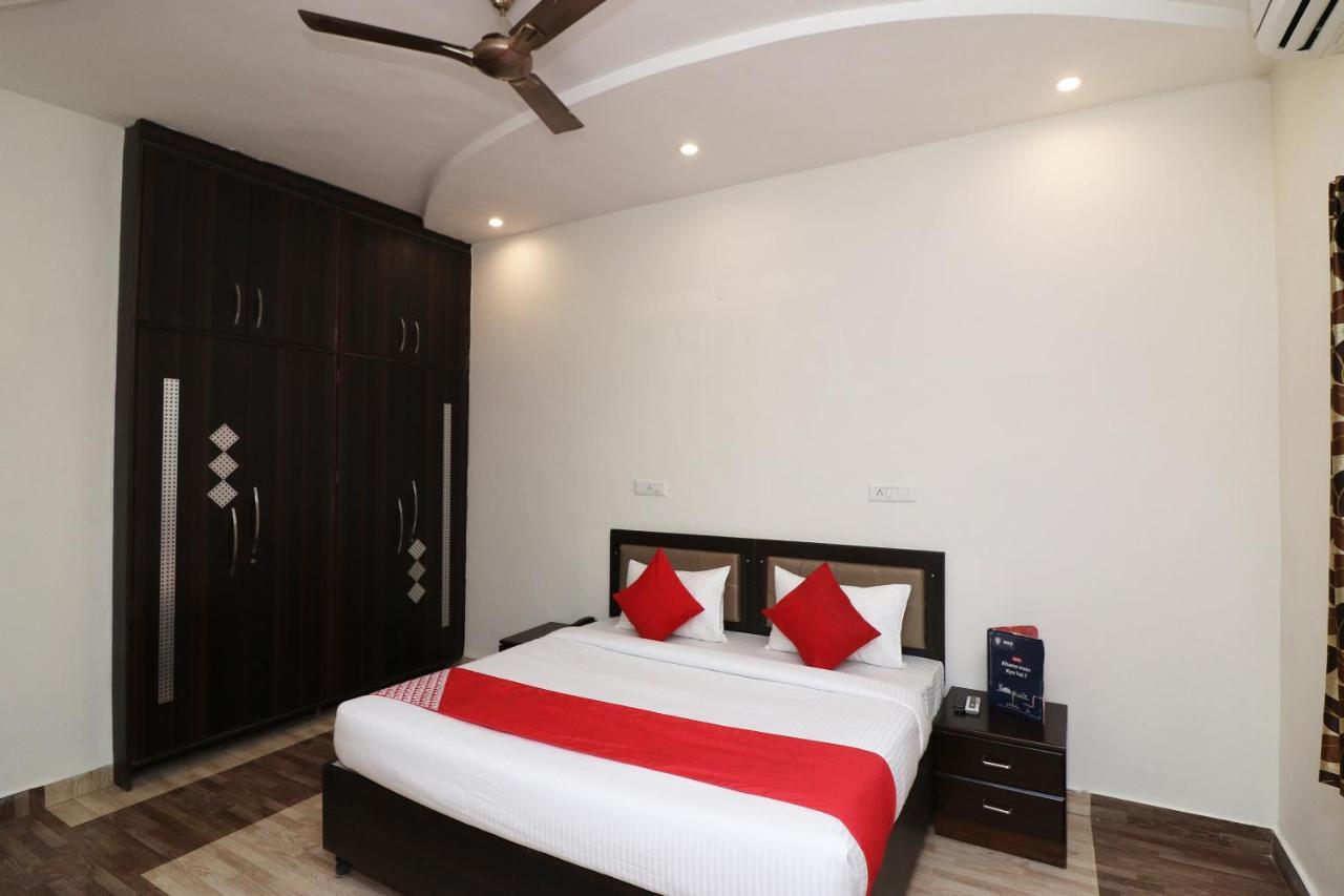 Nest Residency Faridabad Bagian luar foto