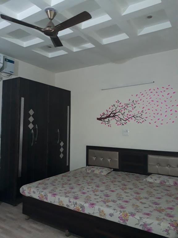 Nest Residency Faridabad Bagian luar foto