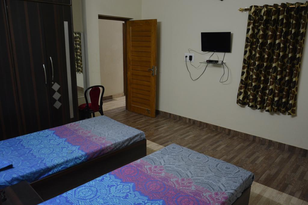 Nest Residency Faridabad Bagian luar foto