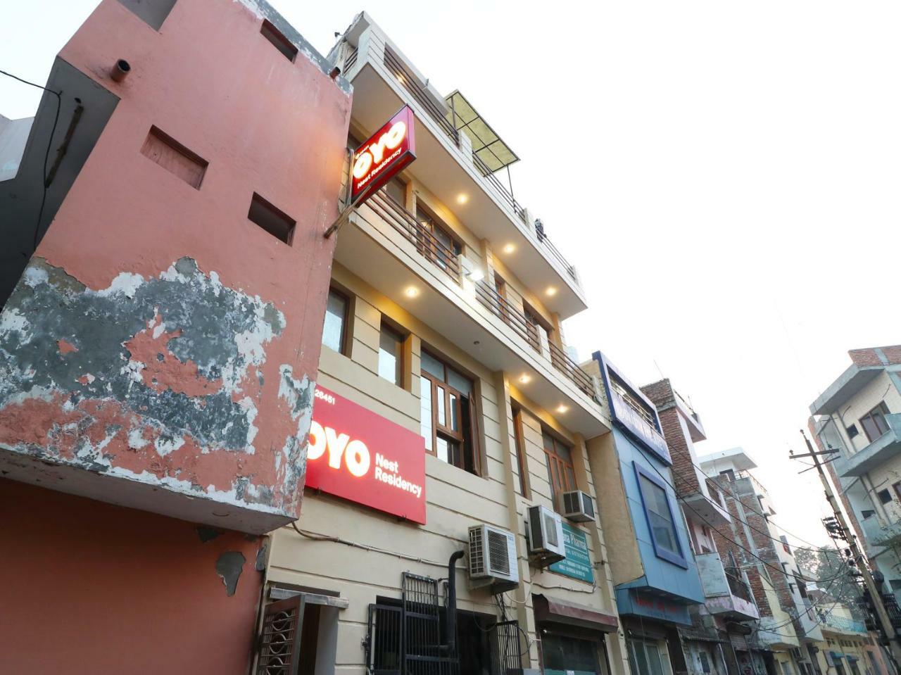 Nest Residency Faridabad Bagian luar foto